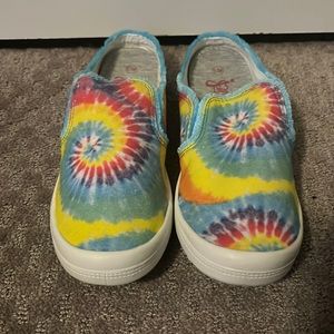Jellypop tie dye shoes NWT never worn size 9.5
